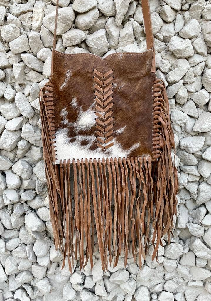 “On the Go” Cowhide Crossbody- Exact Hide