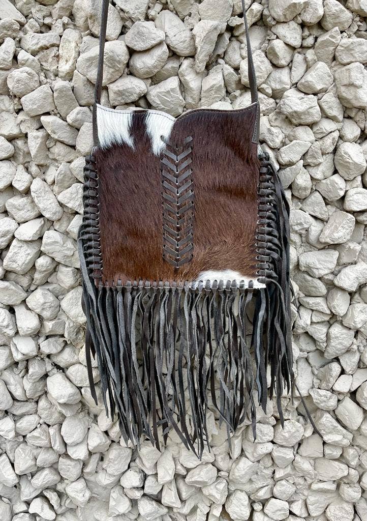 “On the Go” Cowhide Crossbody- Exact Hide